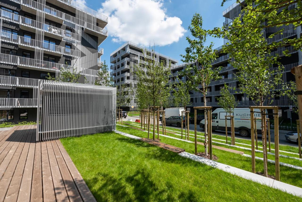 Wola Cosy White Apartment Varşovia Exterior foto